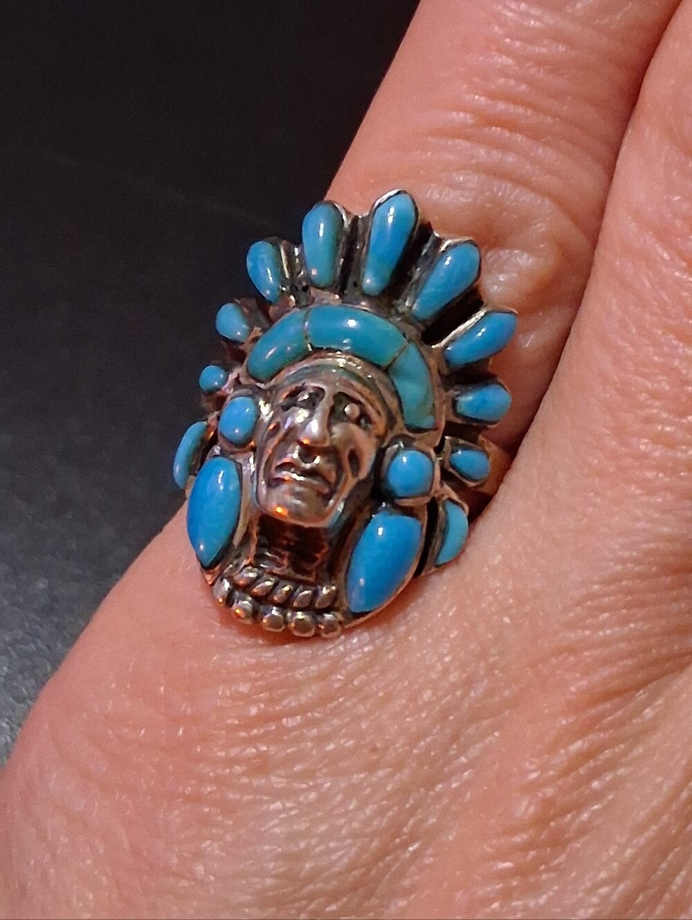 Kingman Turquoise Chief Headress Ring | Feather Stamped | VTG w/tag